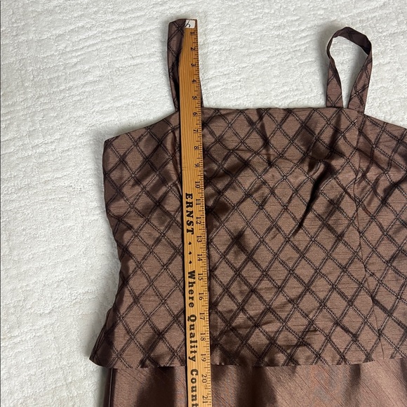 Jessica Howard brown floor-length evening dress shoulder straps flare skirt 14 - Picture 10 of 15